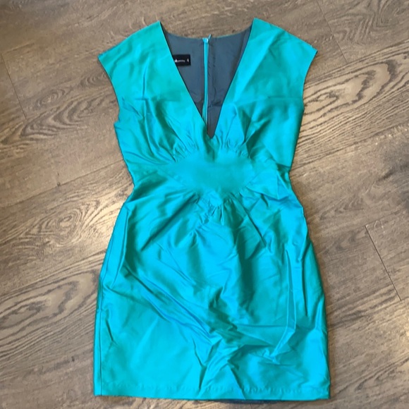100% silk Nokomis local Edmonton brand turquoise dress - Picture 1 of 5